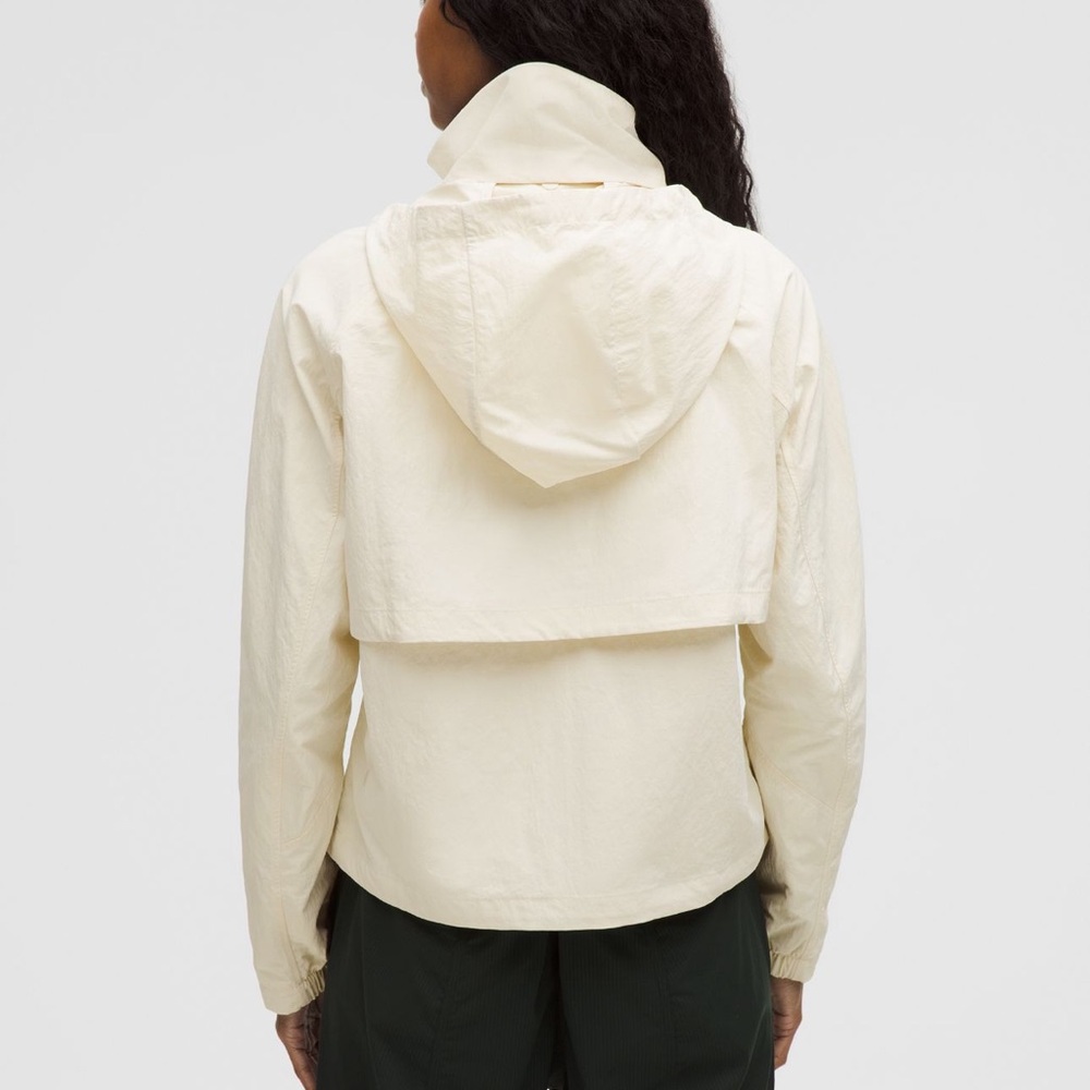 lululemon Always Effortless Classic-Fit Jacket - Light Ivory, size 4 - Picture 2 of 16